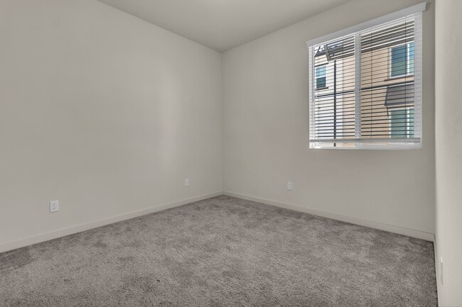 Building Photo - 157 Dove Lndg