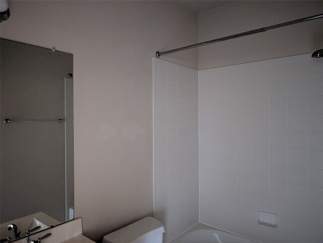 Building Photo - 14010 Long Meadow Dr