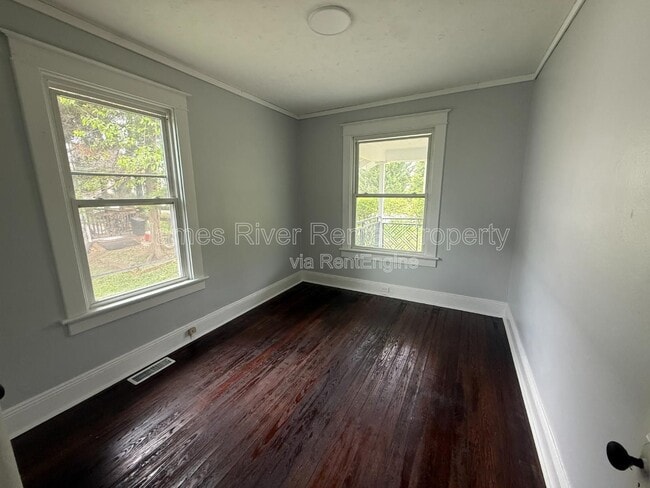 Building Photo - 1710 15th St