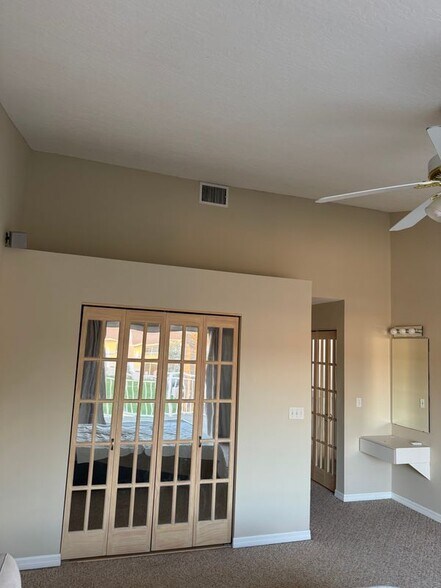 Building Photo - 105 Escambia Ln