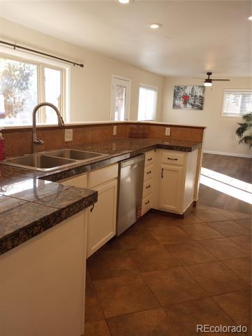 Building Photo - 111 Crystal Park Rd