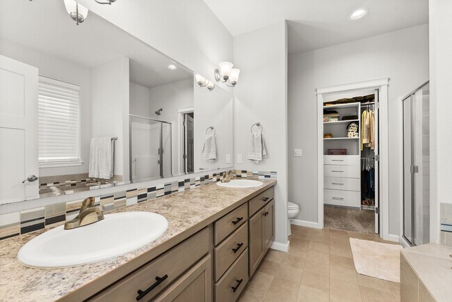 Building Photo - 4bd/3ba House in Steilacoom Ridge