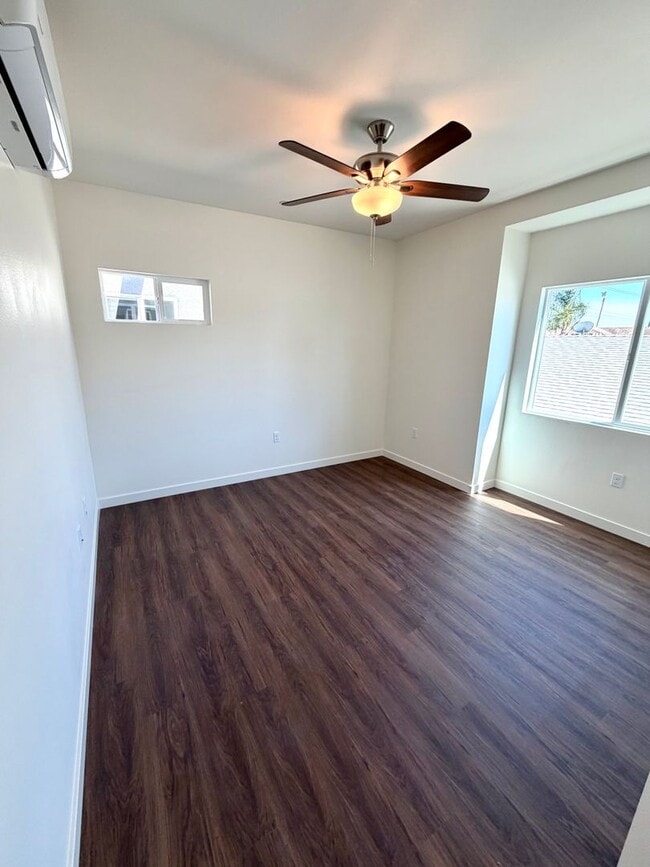 Building Photo - Brand New 2 Bedroom 1 1/2 Bath Townhouse!!!  Move in Special!! $1000 off 1st Month's Rent!!