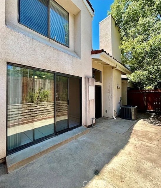 Building Photo - 10022 Reseda Blvd