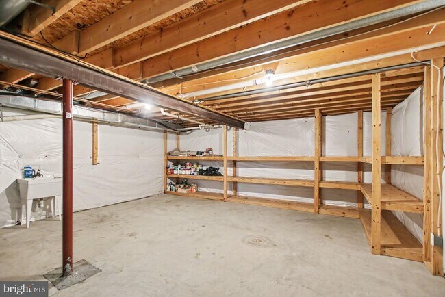 Building Photo - 3915 Carlyle Ct