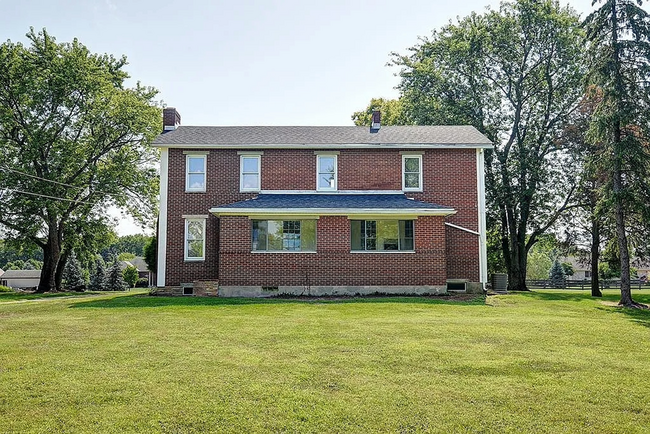 Building Photo - Renovated Farmhouse on Over 2 Acres – Waynesville Schools