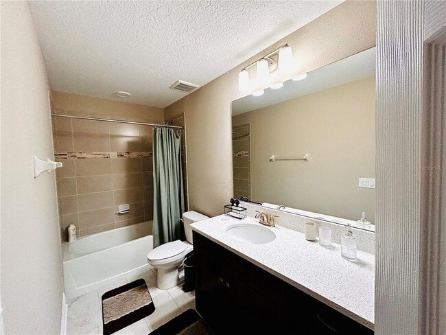 Building Photo - 33234 Sycamore Leaf Dr