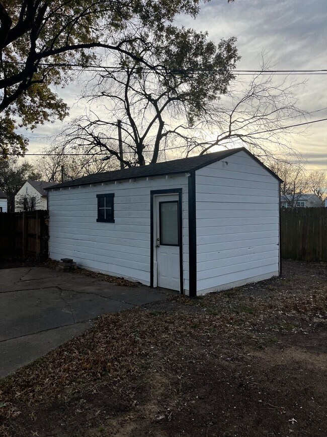 Building Photo - Step into this beautifully updated 1950's gem, where charm meets modern convenience
