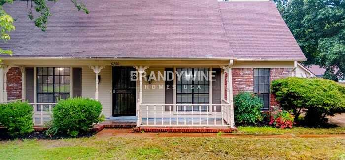 Building Photo - 6780 Burlingame Dr