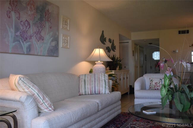 Building Photo - 325 N Causeway-