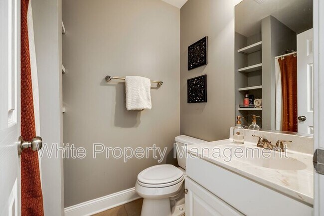 Building Photo - 1126 Blowing Rock Cove