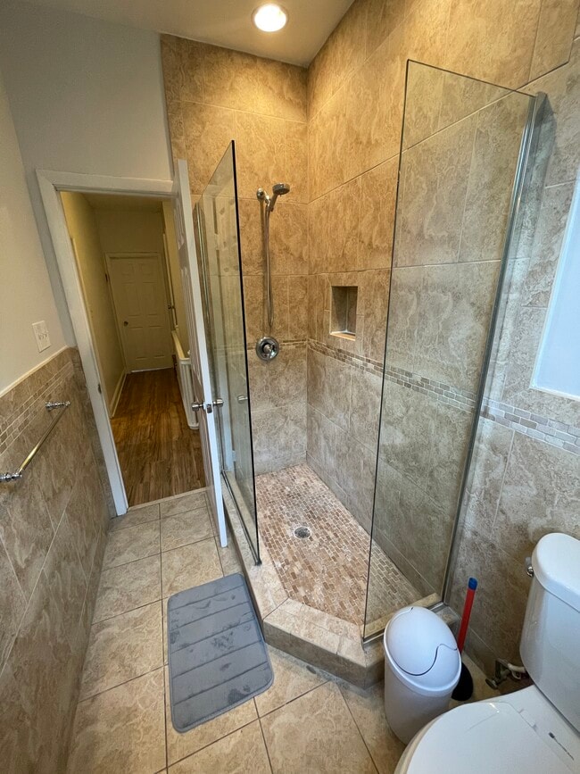 2nd Full Bath - 1st Upper - 439 Park Rd NW