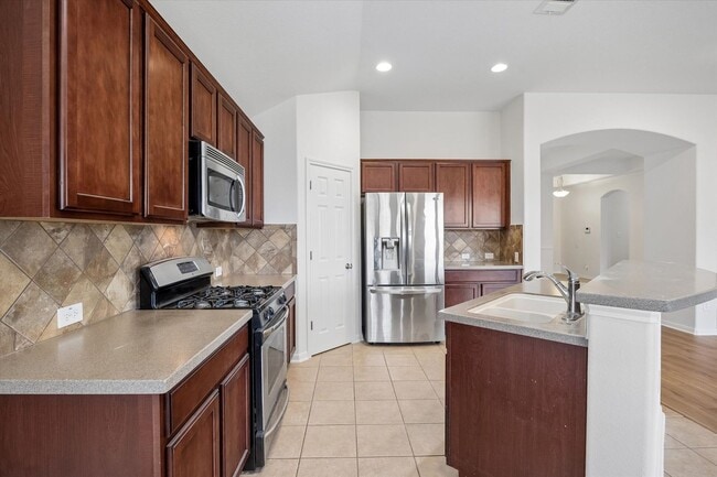 Building Photo - Freshly Updated Single-Story Home with New Flooring & Spacious Open Layout