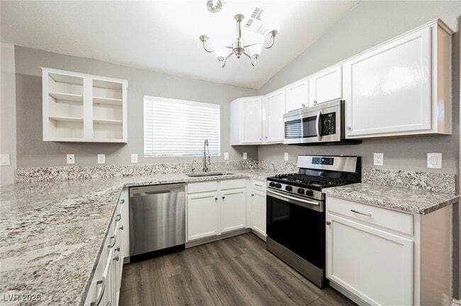 Building Photo - 875 Wallach Ave