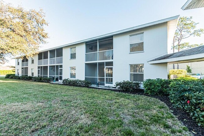 Building Photo - 1392 Churchill Cir