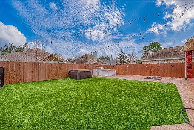 Building Photo - 20802 Louetta Oak Dr