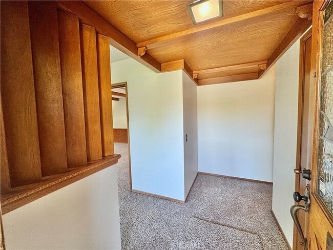 Building Photo - 509 California Dr