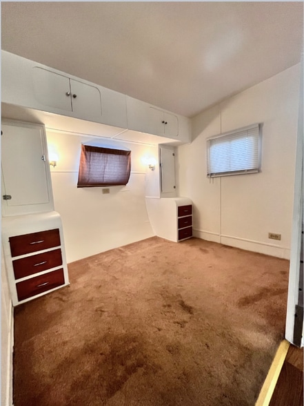 Building Photo - 15012 Lemoli Ave