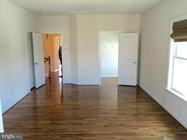 Building Photo - 542 Rudbeckia Pl