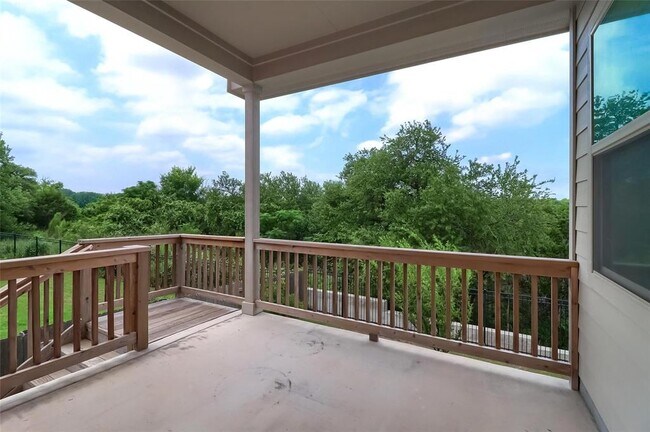 Building Photo - 5204 Bonneville Bend