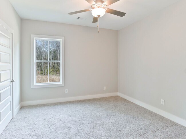 Building Photo - Charming Two-Level Home in The Village - COMING SOON!