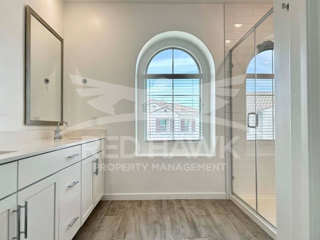 Building Photo - 4077 S Sabrina Dr