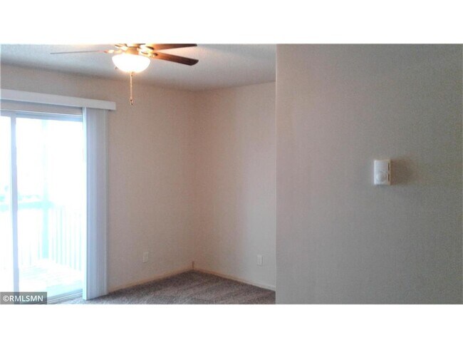 Building Photo - 308 Willow St
