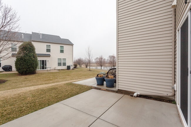 Building Photo - 1437 Crimson Ln