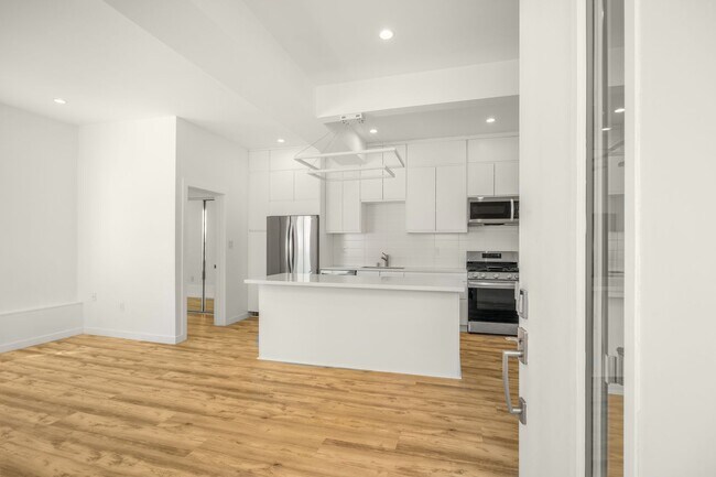 Building Photo - 3049-3051 Clement Street (1356rc)