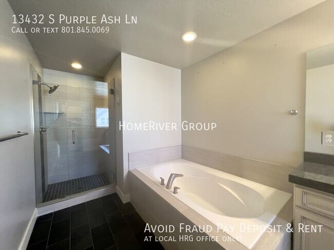 Building Photo - Beautiful Town Home For Rent!!