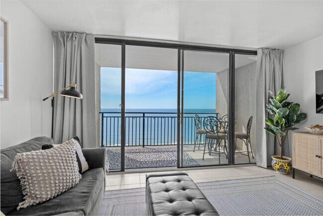 Building Photo - 5523 N Ocean Blvd