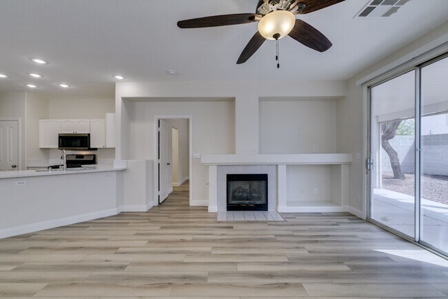 Building Photo - Silverado Ranch 3 bedroom home completely remodeled interior ready for immediate move in!