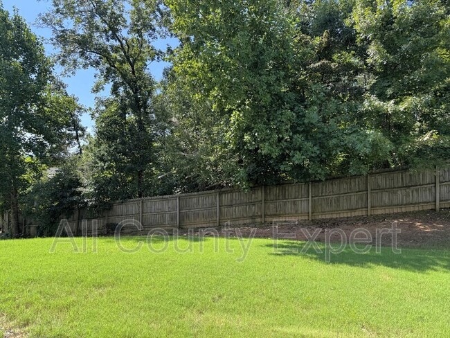 Building Photo - 4215 Hopewell Manor Dr
