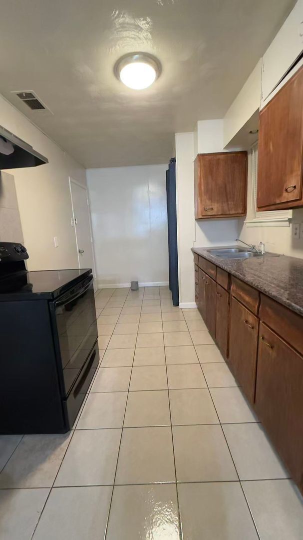 Building Photo - Beautiful 3 Bedroom in Mesquite!