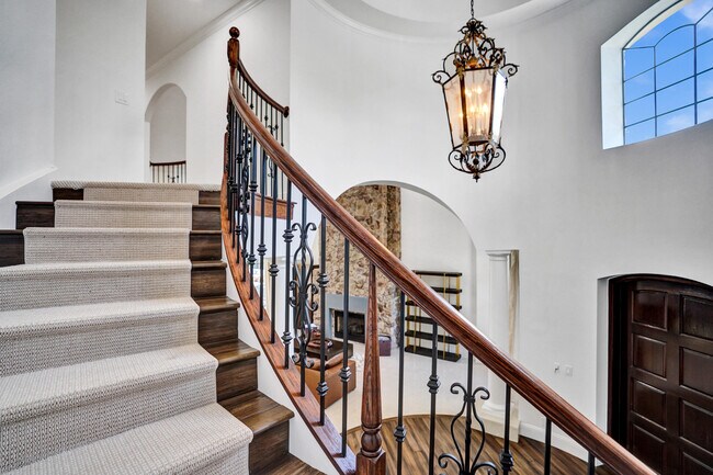 Building Photo - 9210 Equus Cir