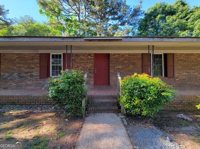 Primary Photo - 357 Emily Cir