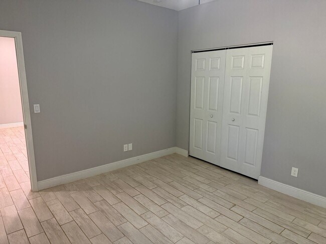 Building Photo - 2812 N 75th St