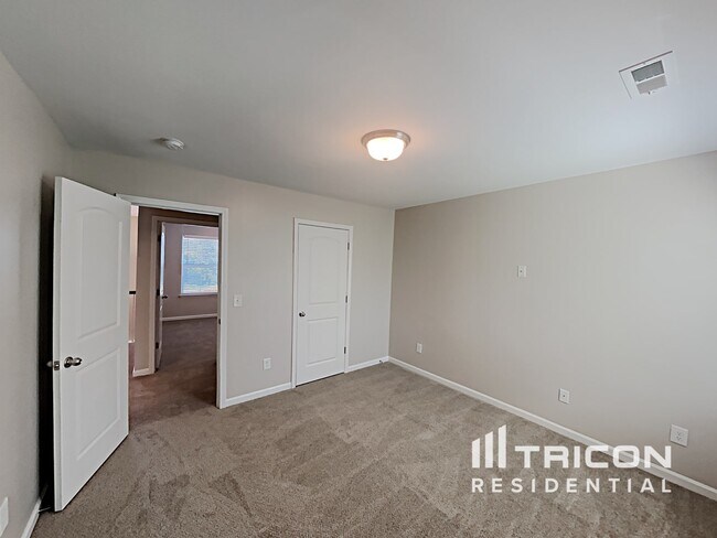 Building Photo - 3617 Torrey Ln