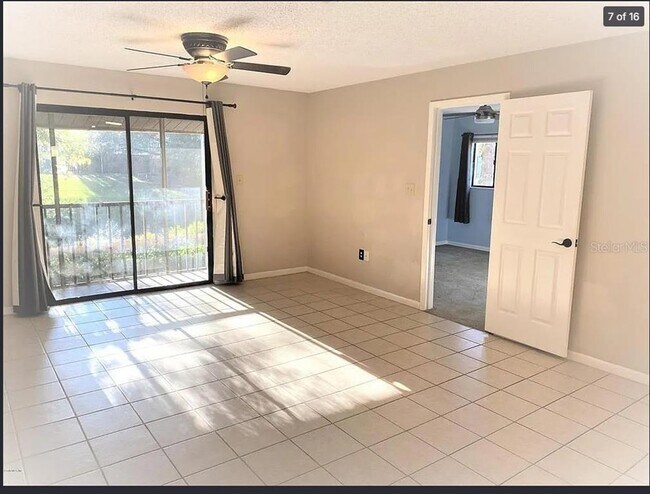 Building Photo - 2947 SW 32nd Ave