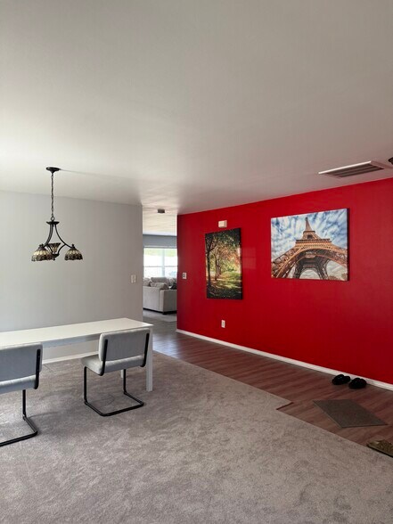 Building Photo - 4716 Meadowfield Rd