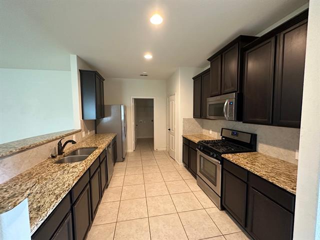 Building Photo - 452 Lipizzan Ln