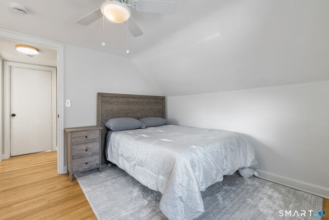 Building Photo - 103 Edgemere Ave