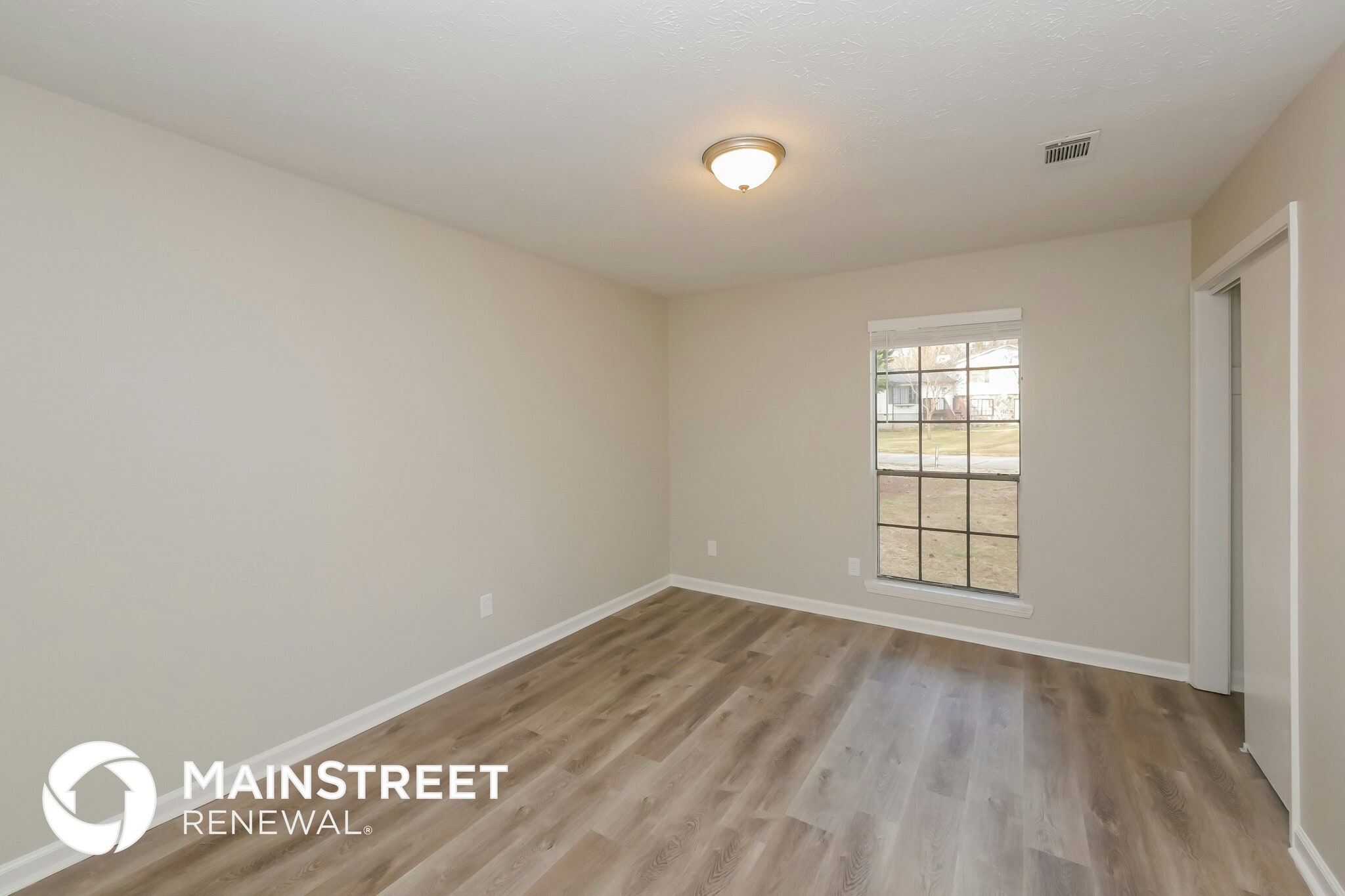 Building Photo - 8557 Peartree Ct