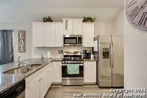 Building Photo - 14815 Berkshire Way