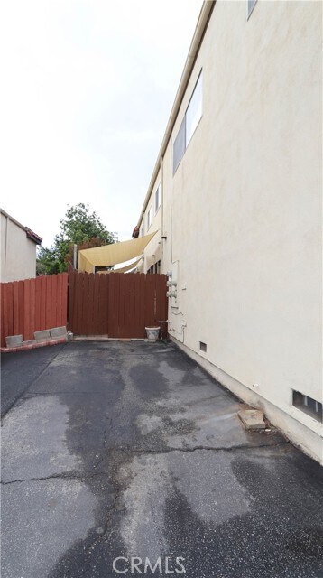 Building Photo - 1014 Junipero Dr