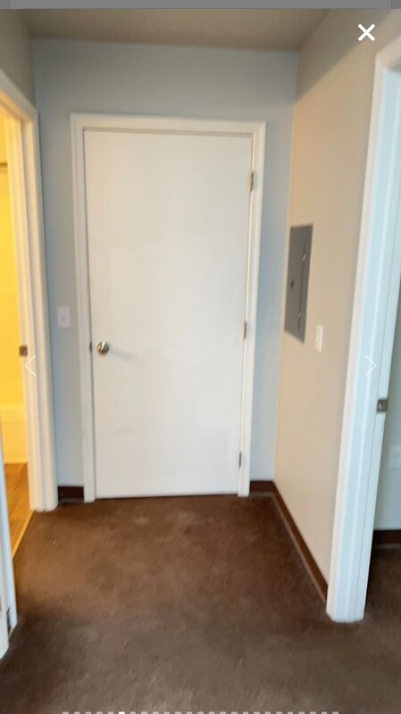 Building Photo - 254 Lora Dr