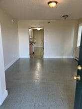 Building Photo - Buckingham Green Apartments