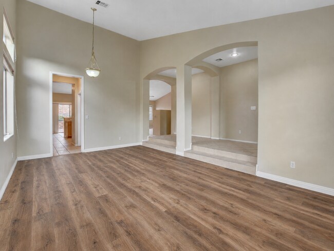 Building Photo - Anthem Gem with 3-Car Garage & Spacious Backyard
