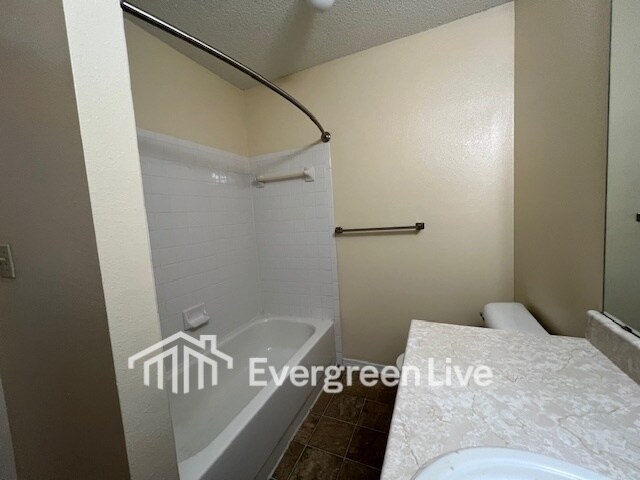 Building Photo - 106 Ayana Ct