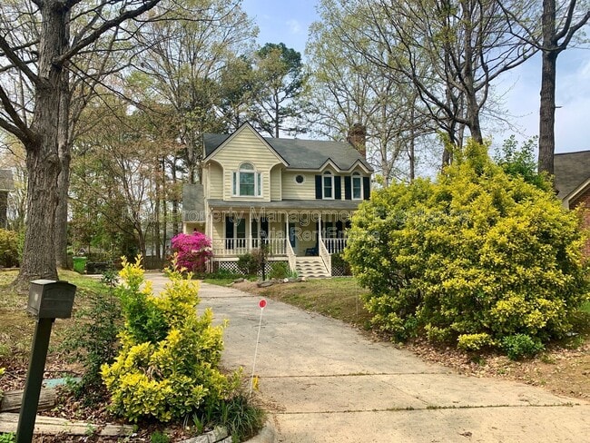 Building Photo - 2605 Diamondhitch Trail